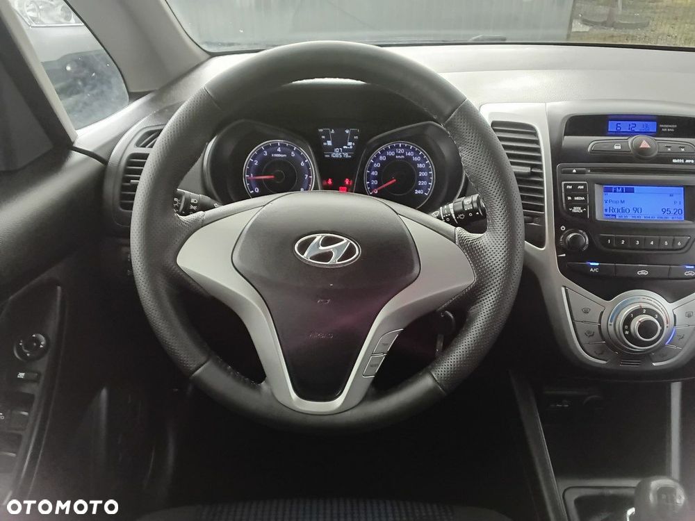 Hyundai ix20 - 25