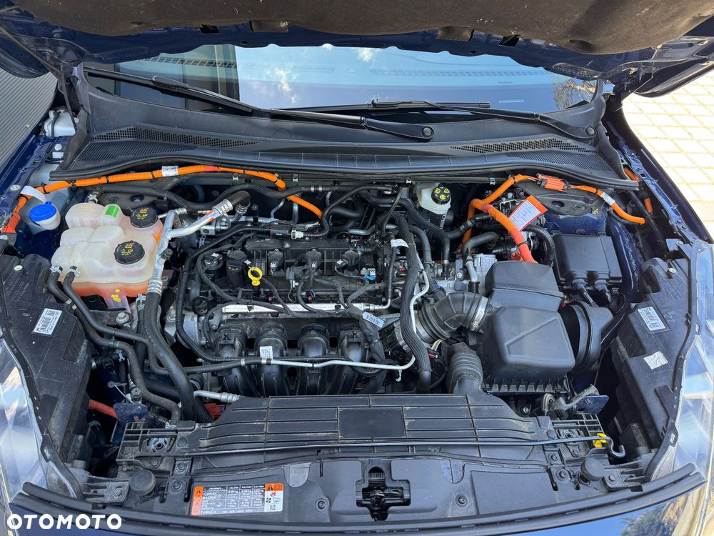 Ford Kuga 2.5P PHEV FWD Titanium X - 31