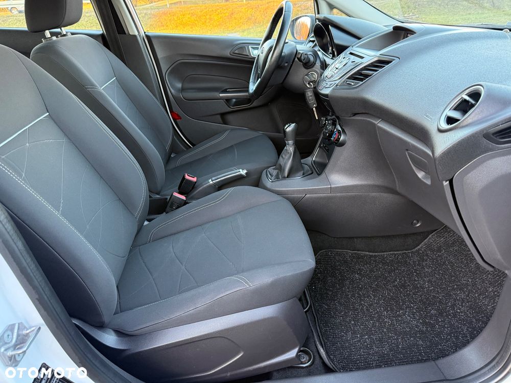 Ford Fiesta 1.5 TDCi St&St SYNC Edition - 29