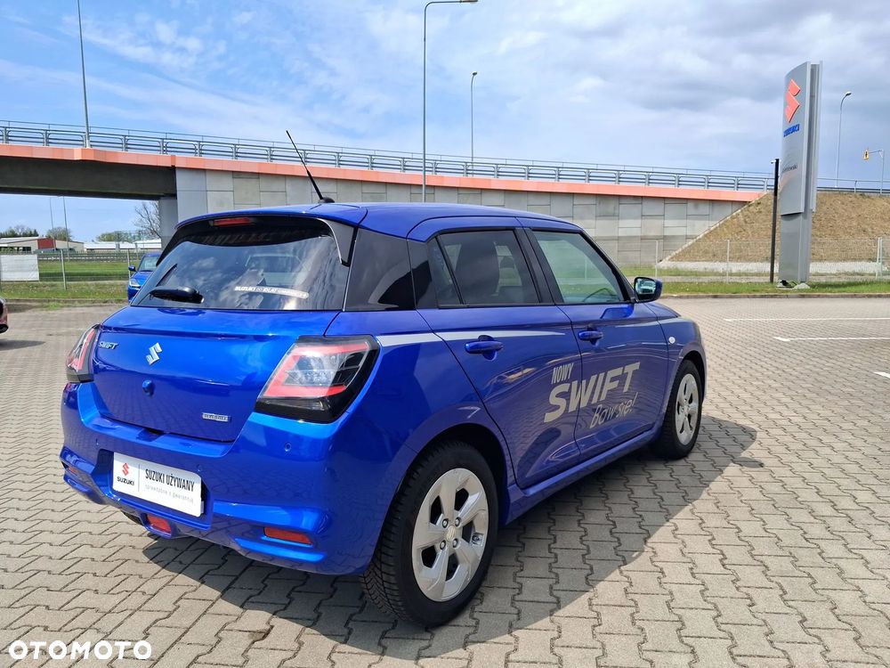 Suzuki Swift 1.2 Dualjet SHVS Premium Plus CVT - 10
