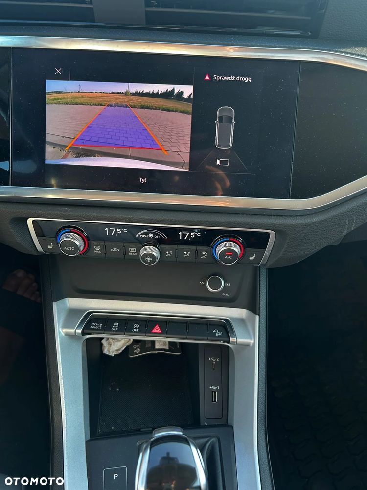 Audi Q3 - 16