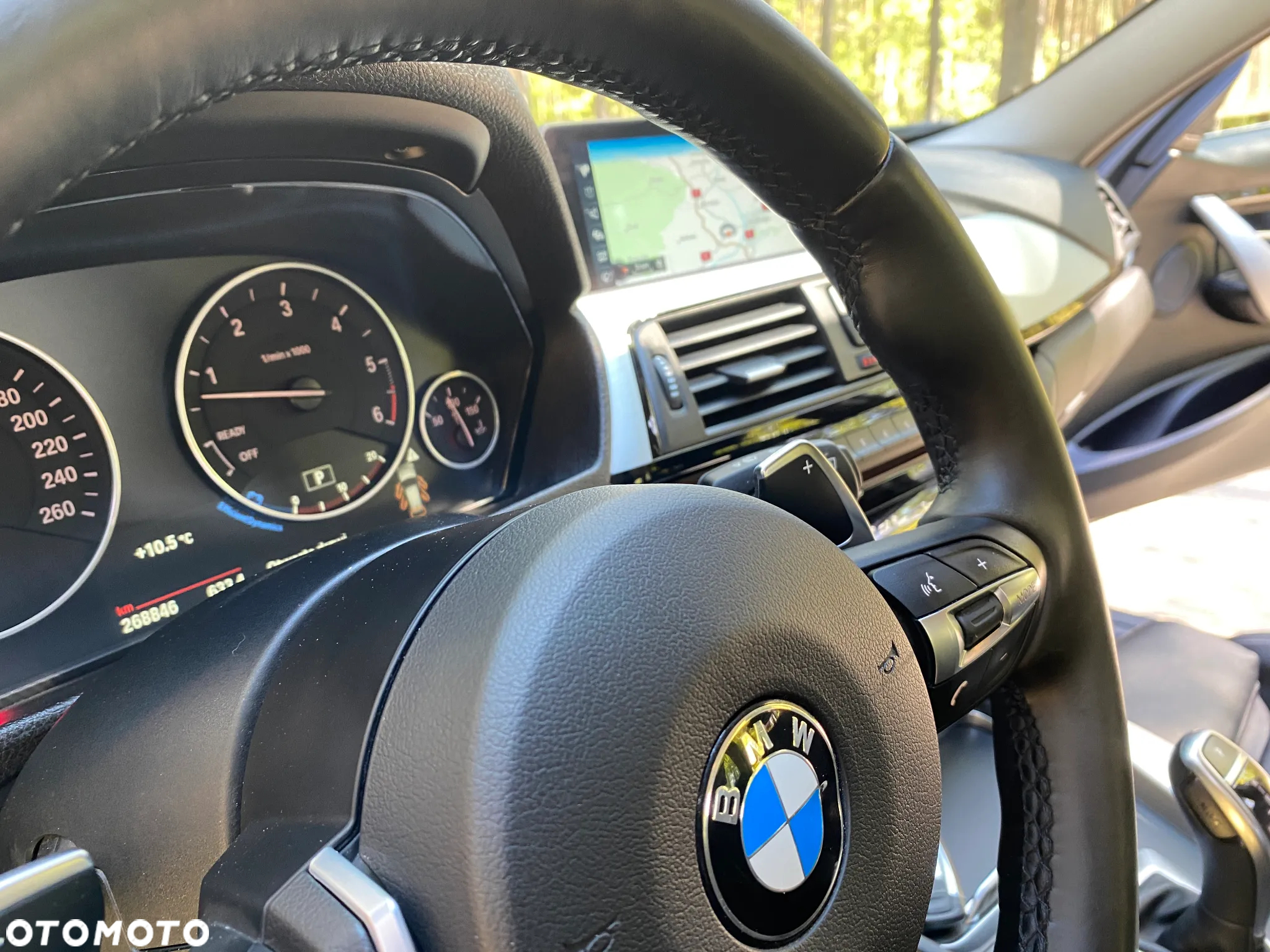 BMW Seria 3 330d xDrive Luxury Line - 38