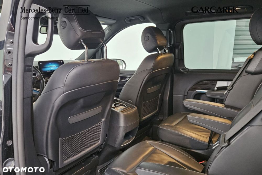 Mercedes-Benz Klasa V - 20