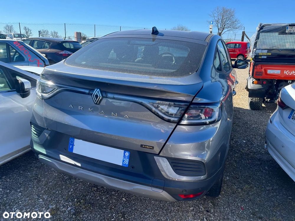 Renault Arkana E-TECH Full 145 Techno - 4