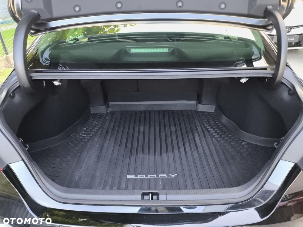 Toyota Camry 2.5 Hybrid Comfort CVT - 13
