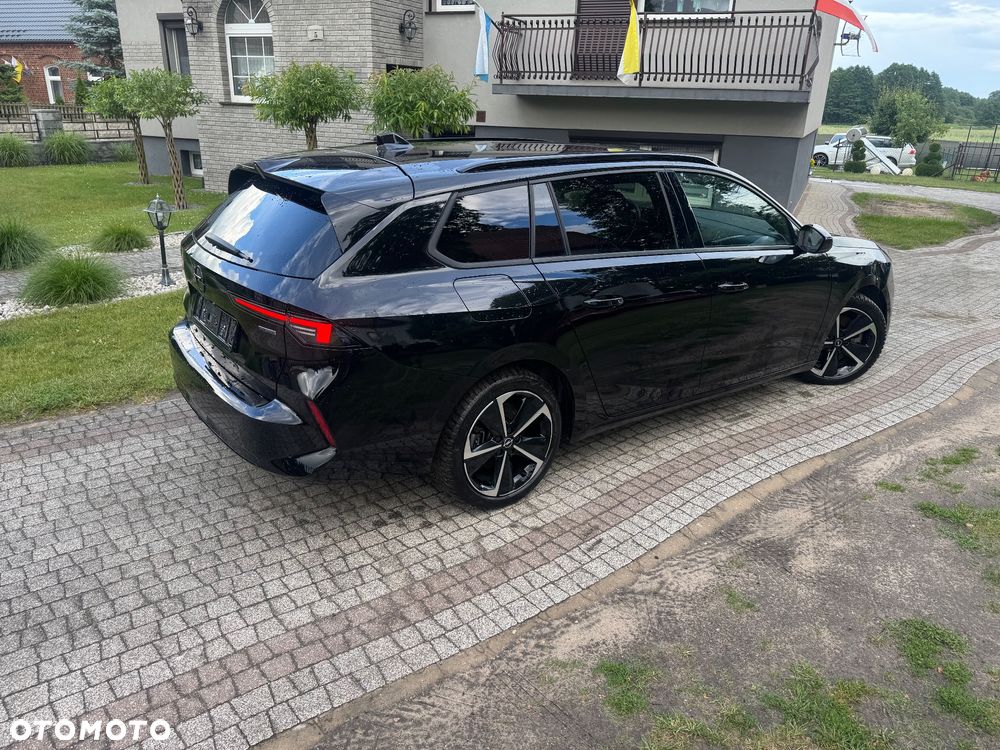 Opel Astra 1.6 T Plug-in Hybrid GS Line - 10