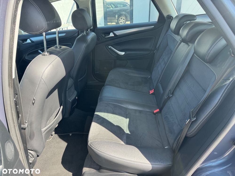 Ford Mondeo 1.6 Titanium X - 6