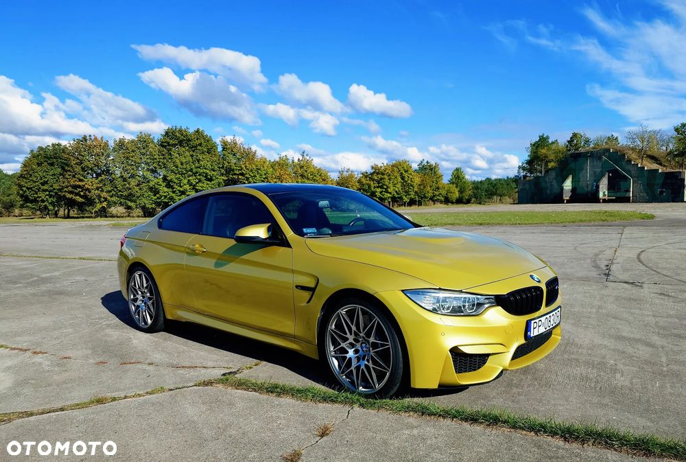 BMW M4 DKG Competition - 4