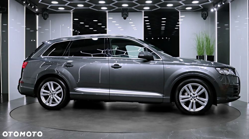 Audi Q7 - 11