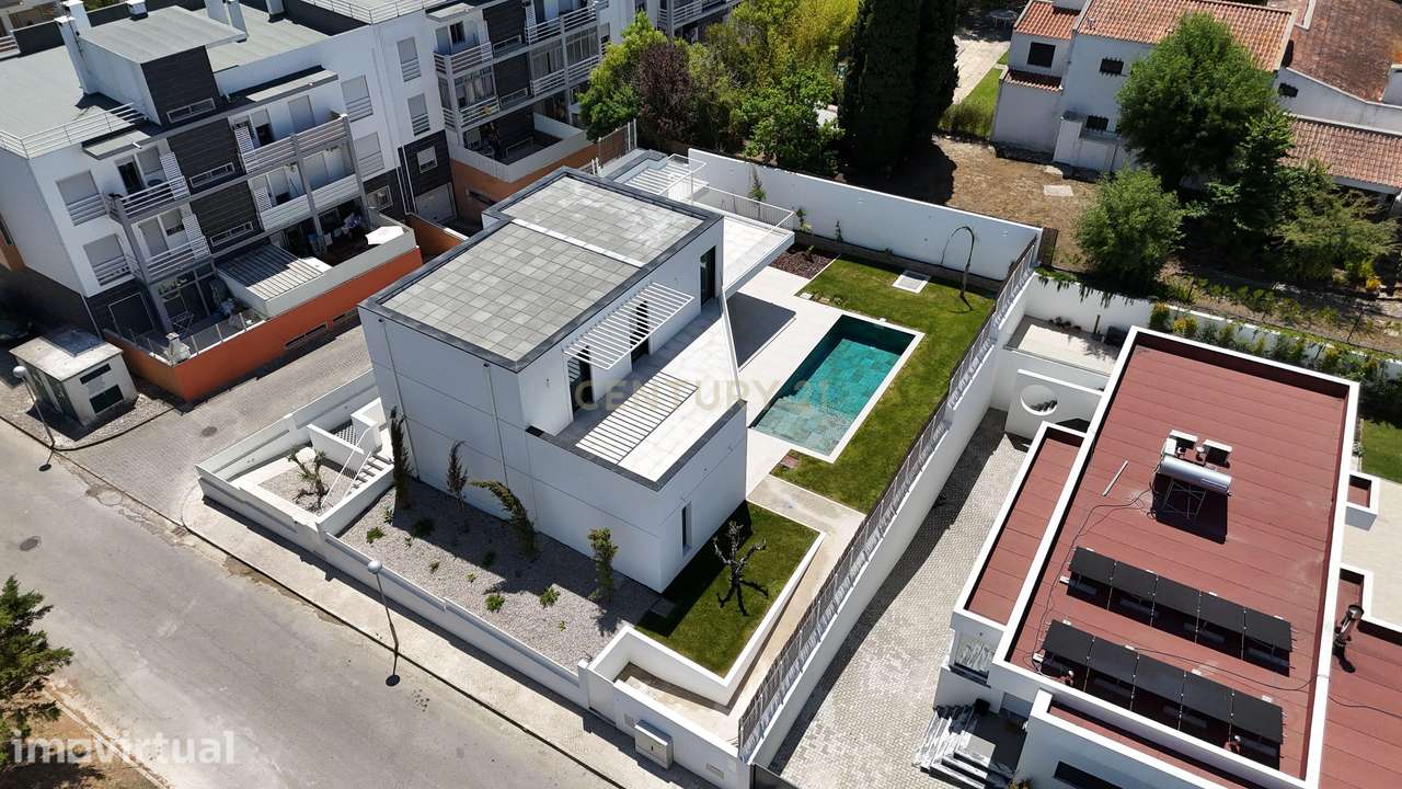 Exclusiva Moradia de Luxo T4 a Estrear com Piscina | Cotovia, Sesimbra - Grande imagem: 4/33