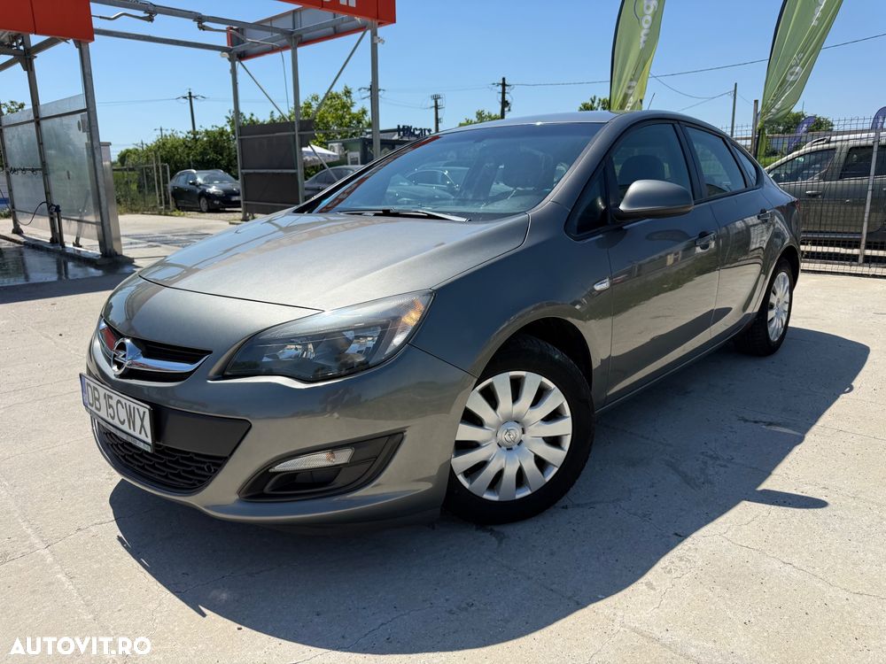 Opel Astra - 2
