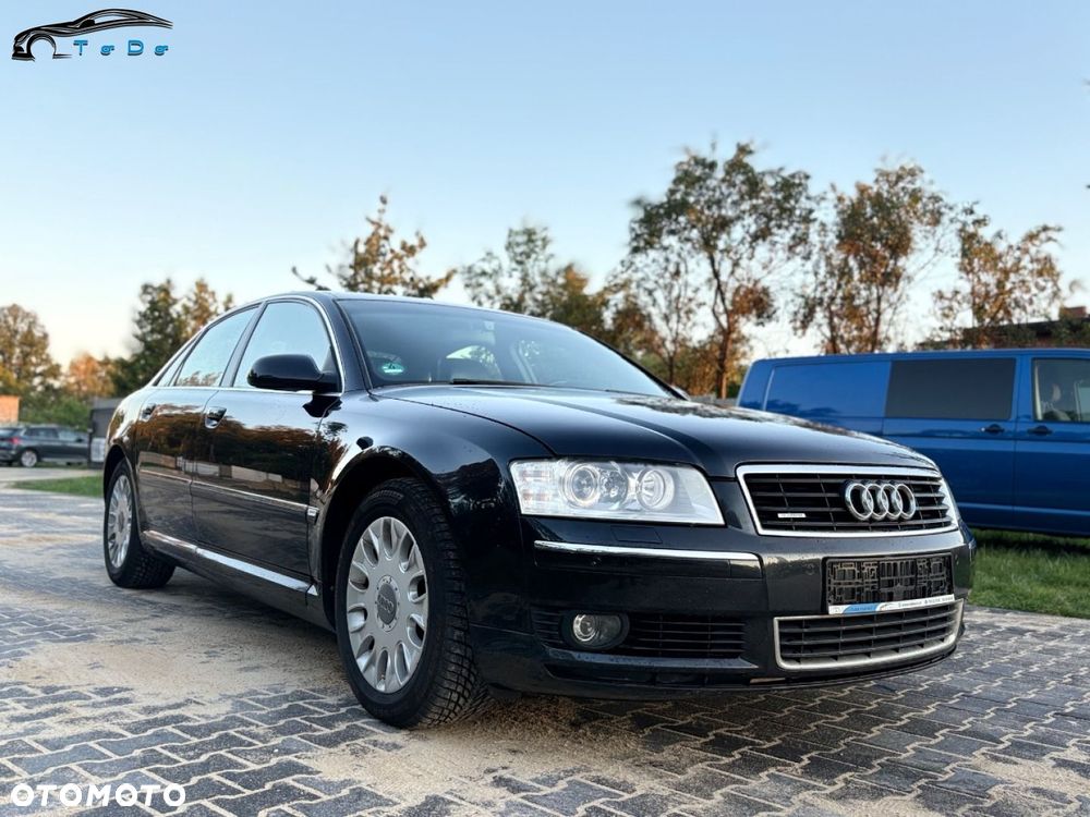 Audi A8 4.2 Quattro - 8
