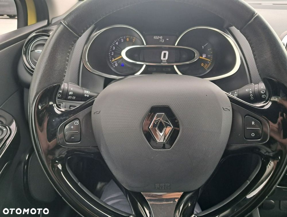 Renault Clio - 17
