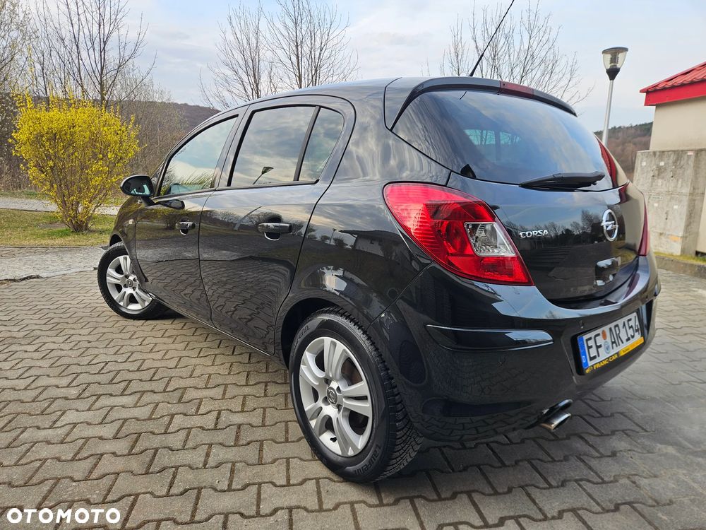 Opel Corsa 1.4 16V Active - 36