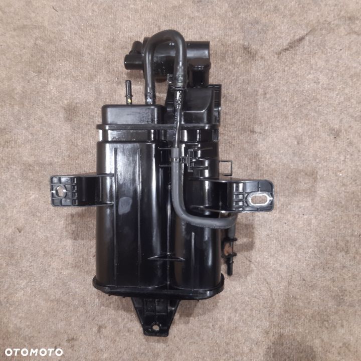 Filtr Węglowy KIA STINGER 3.3i 4x4 Automat 17 20r - 2