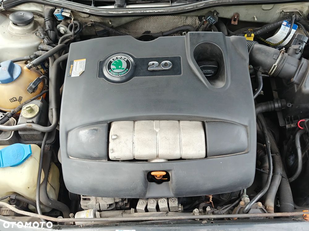 Skoda Octavia 2.0 Ambiente - 9