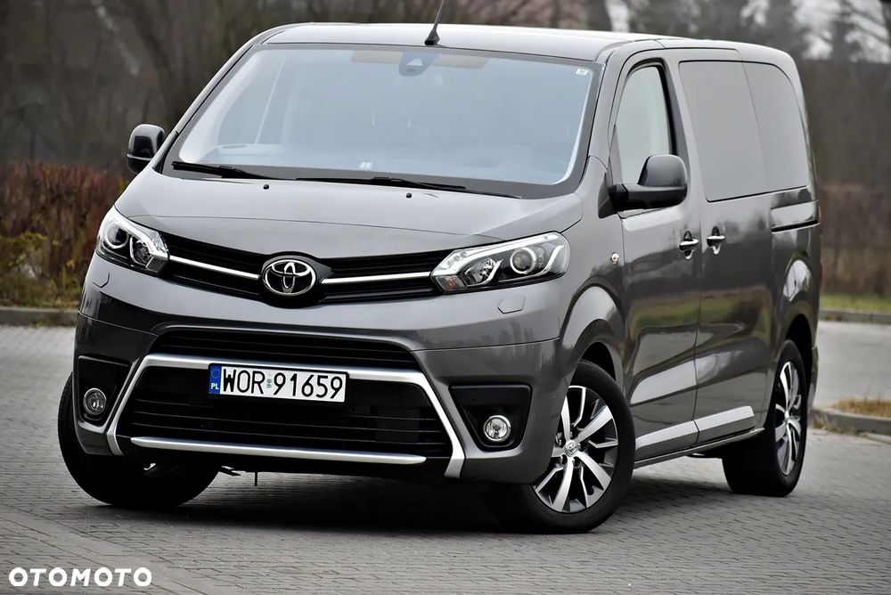 Toyota Proace Verso 2.0 D4-D Medium VIP - 2