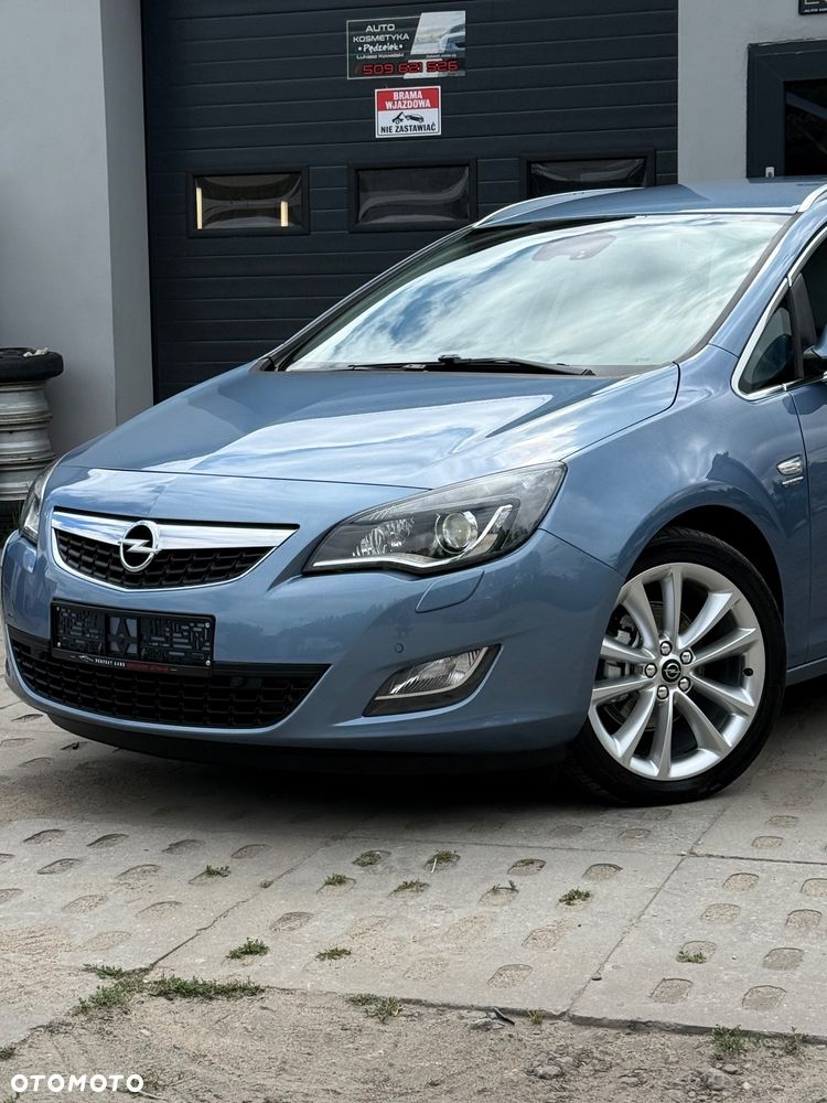 Opel Astra 1.4 Turbo Design Edition - 10