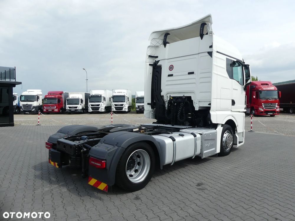 MAN TGX 18.470 / EURO 6 / LOW DECK / 4 SZTUKI / - 9