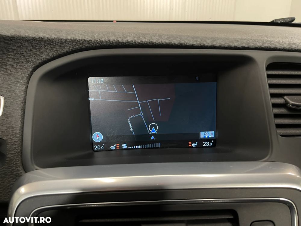 Volvo S60 D3 Geartronic Momentum - 18