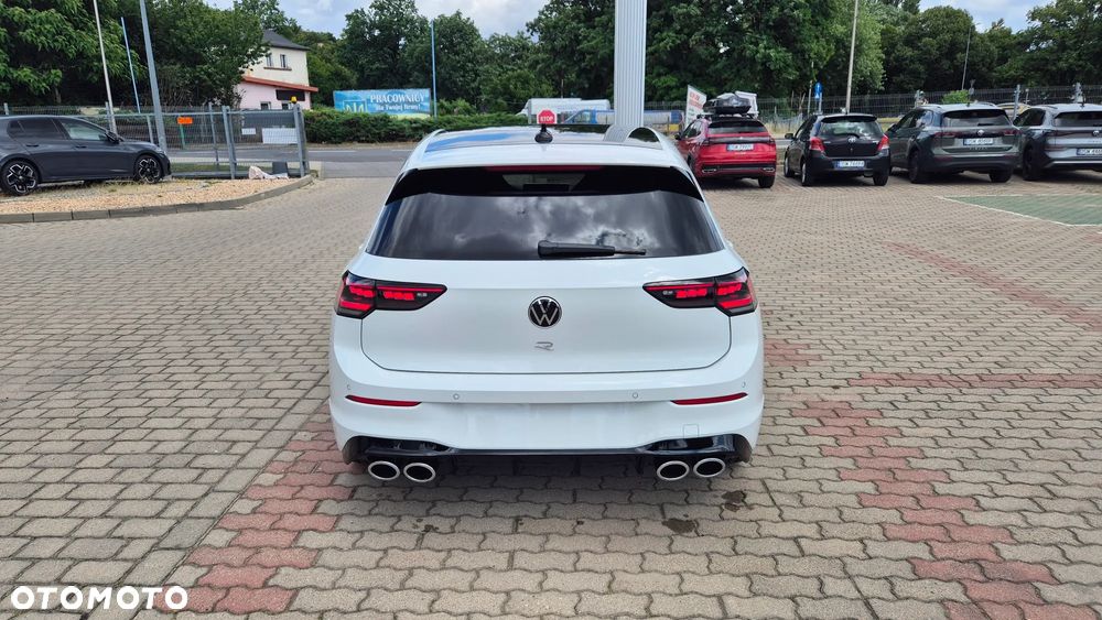 Volkswagen Golf 2.0 TSI 4Motion R DSG - 3