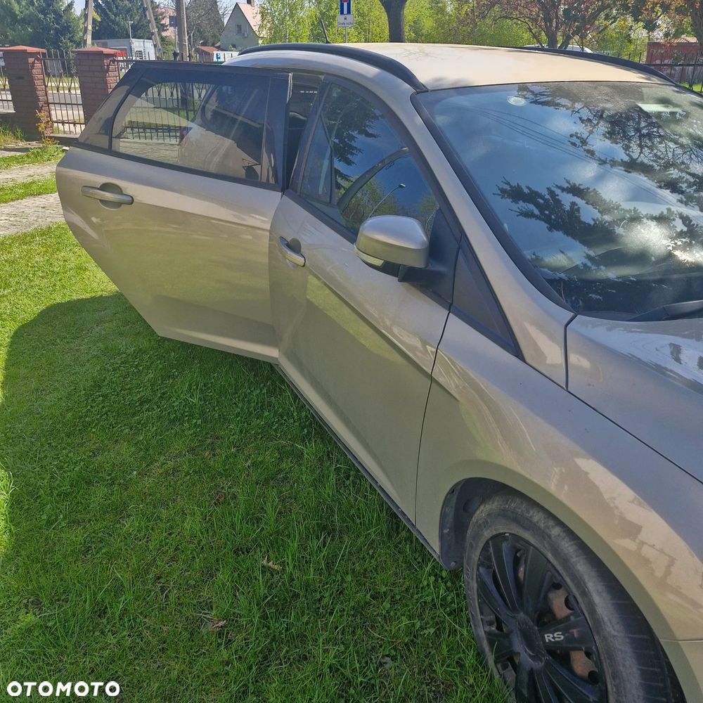 Ford Focus 1.5 TDCi Black Edition - 13