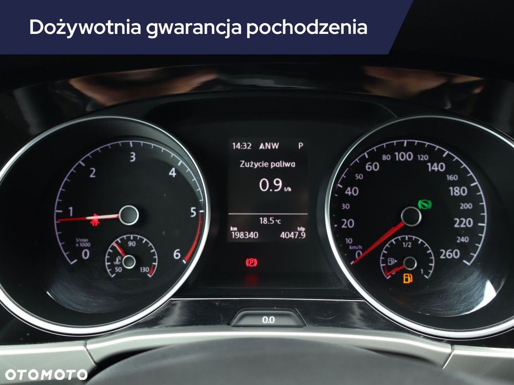 Volkswagen Touran - 13