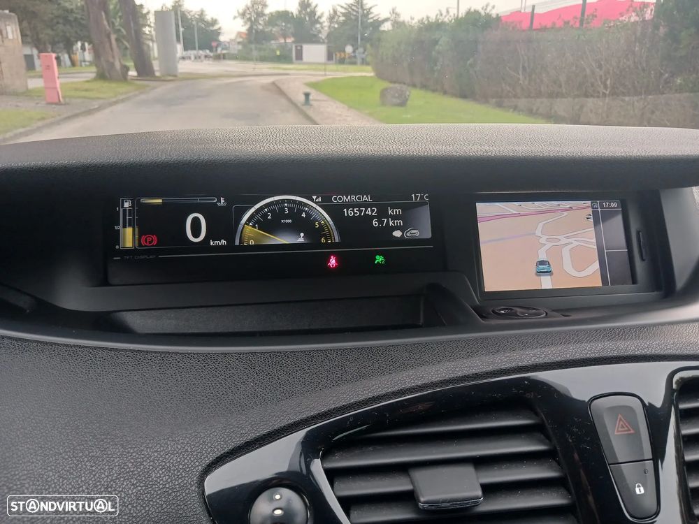 Renault Scénic 1.5 dCi Sport SS - 18