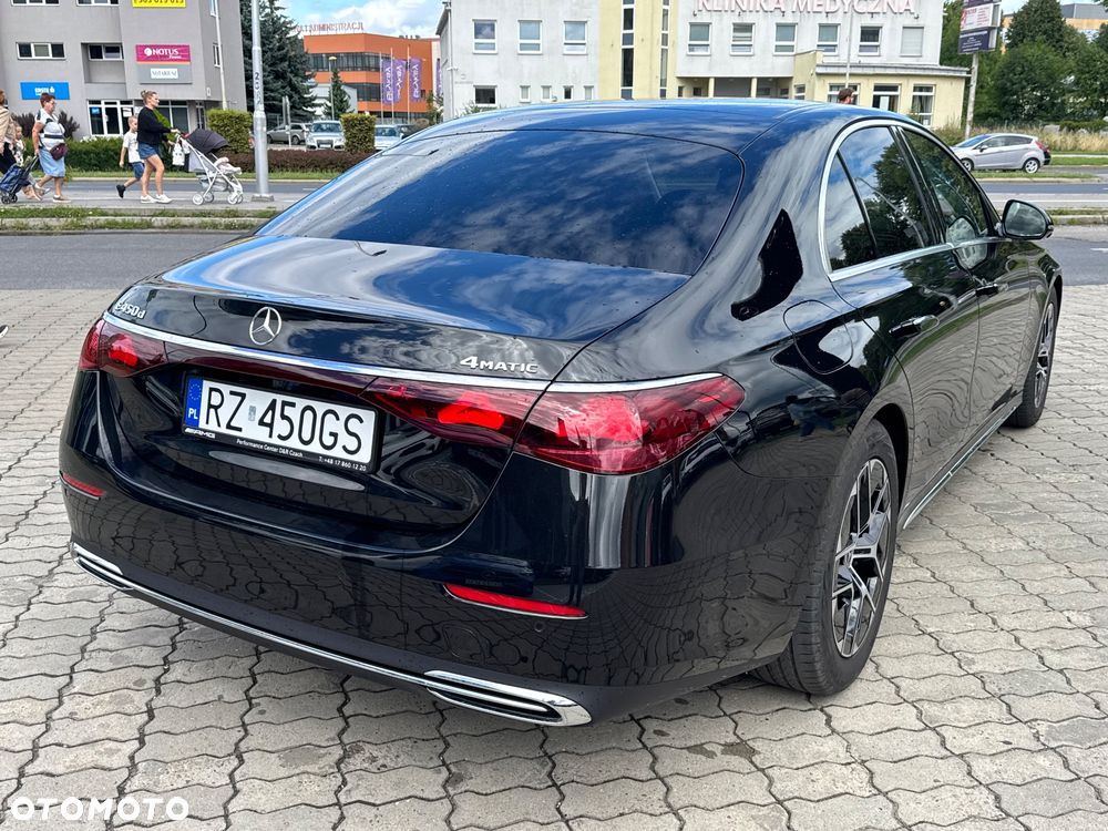 Mercedes-Benz Klasa E 450 d mHEV 4-Matic Exclusive 9G-Tronic - 14