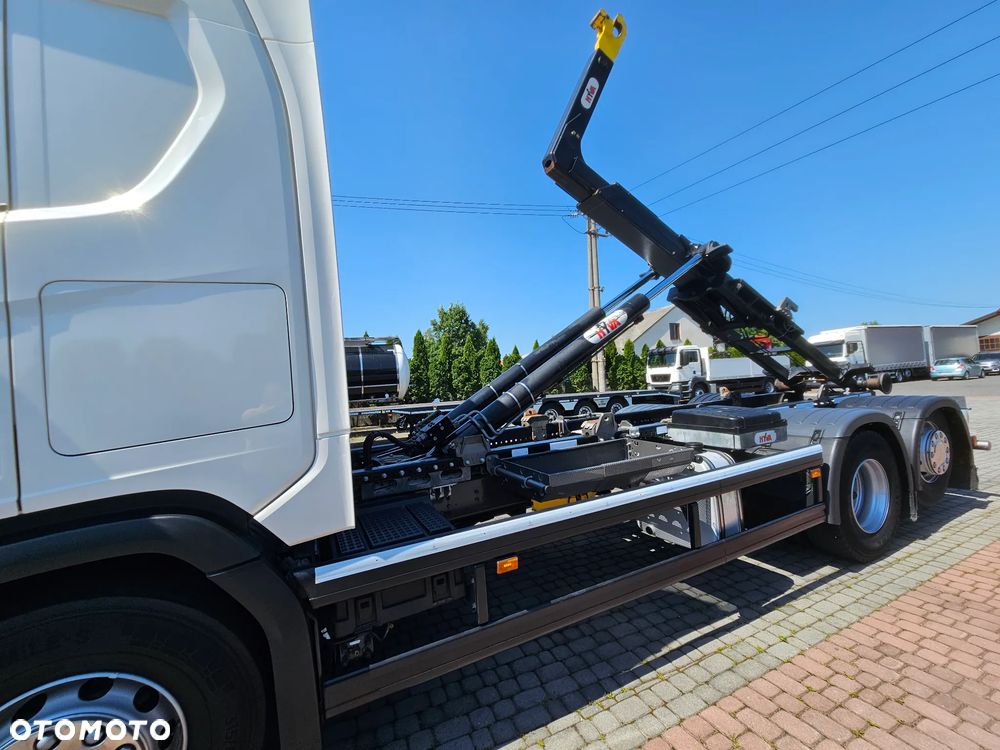 Scania R450 E.6 HAKOWIEC 6X2 HYVA 22tony Oś podn.i skretna! - 14