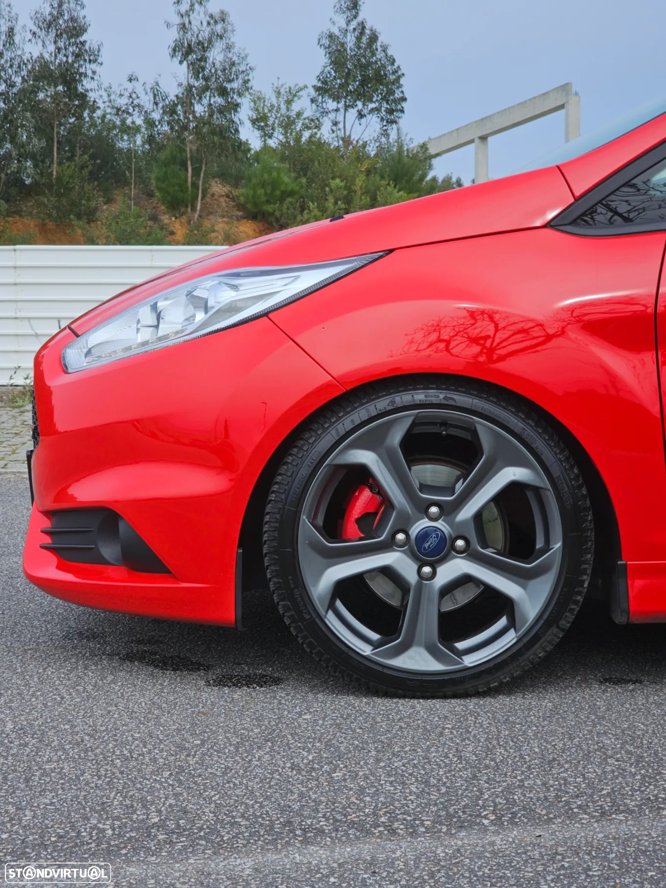Ford Fiesta 1.6 EcoBoost c/ Pack Pele Desportiva ST - 6