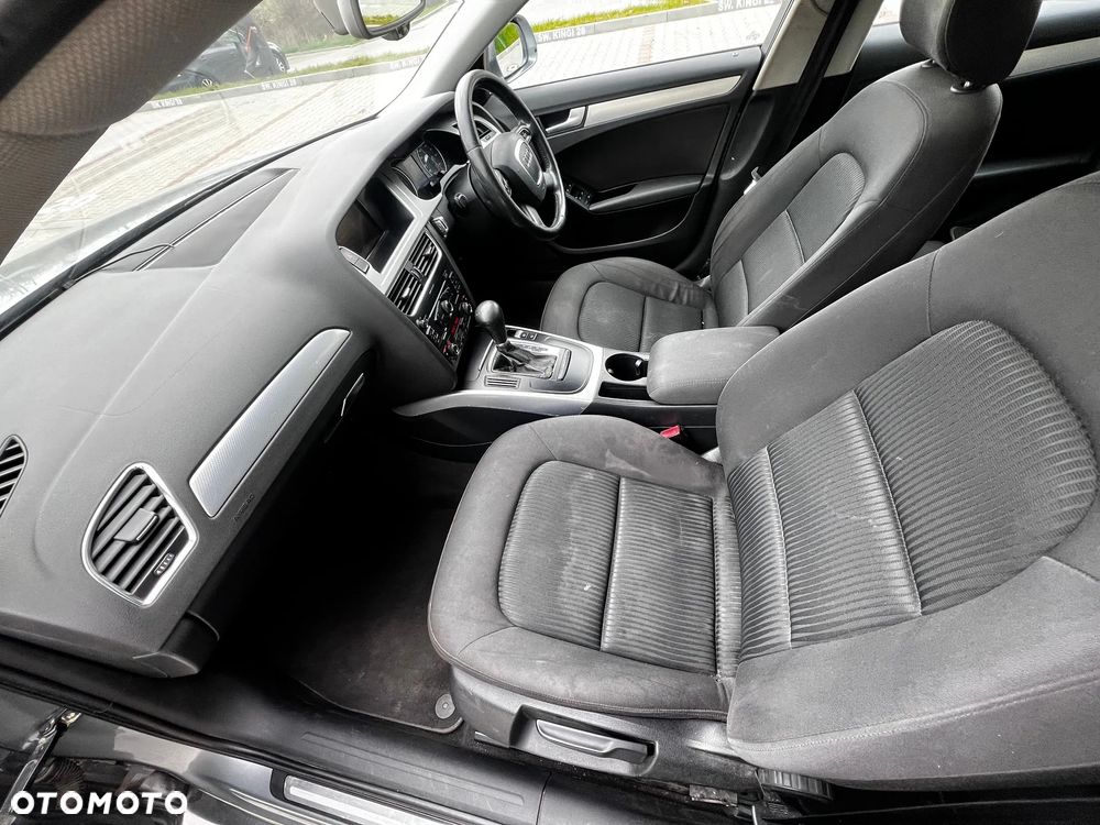 Audi A4 Limousine - 5