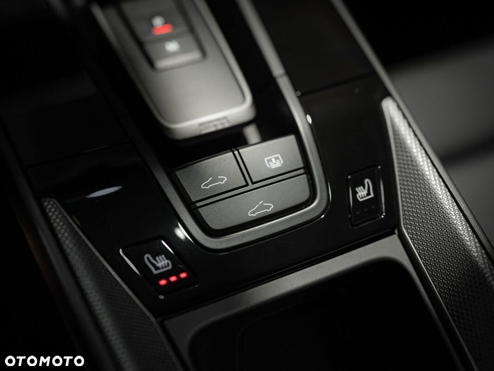 Porsche 911 Carrera - 29