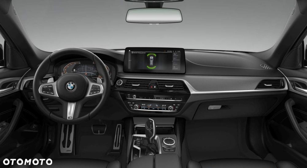 BMW Seria 5 520d M Sport sport - 2