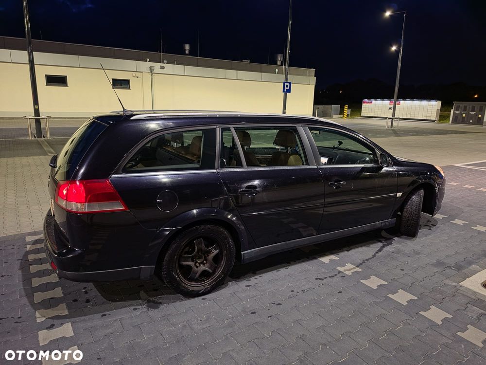 Opel Vectra 1.9 CDTI Cosmo - 7