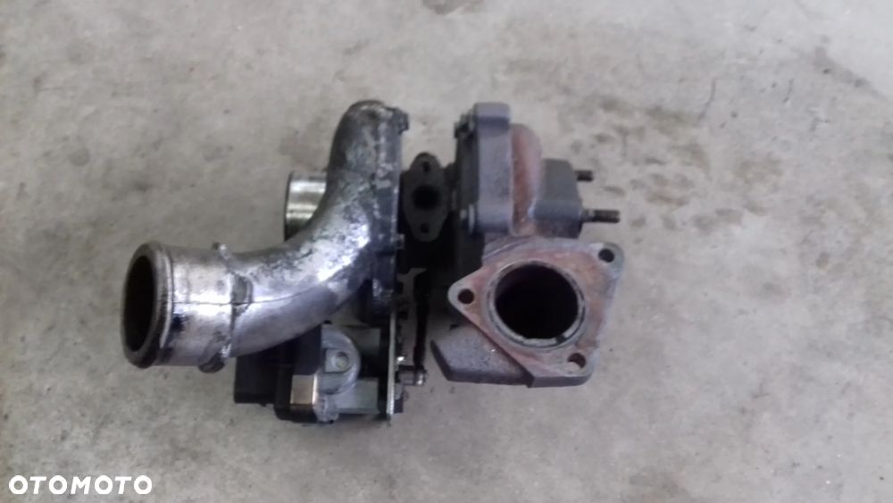 turbina turbosprężarka 059145721F A6 C6 2.7 TDI