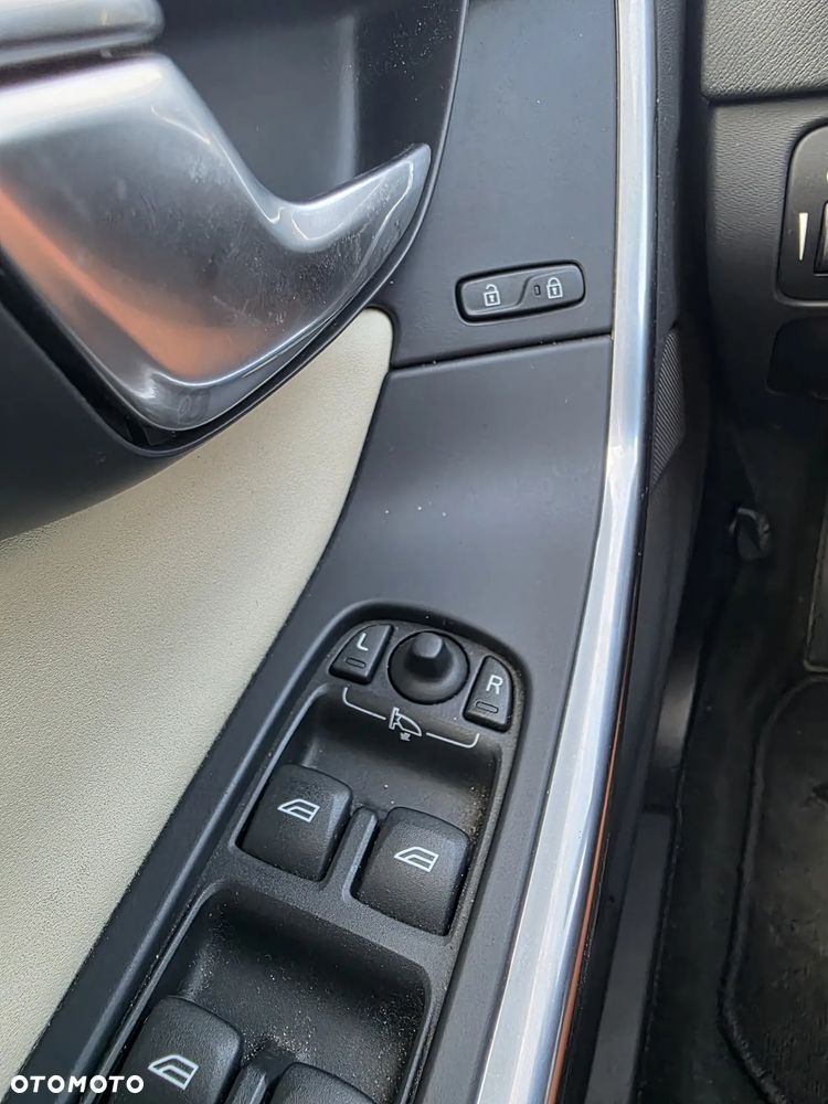 Volvo V60 D2 Edition - 15