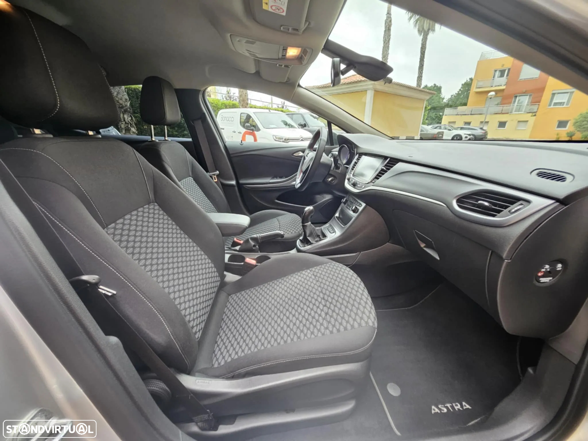 Opel Astra 1.6 CDTI Dynamic Sport S/S - 23