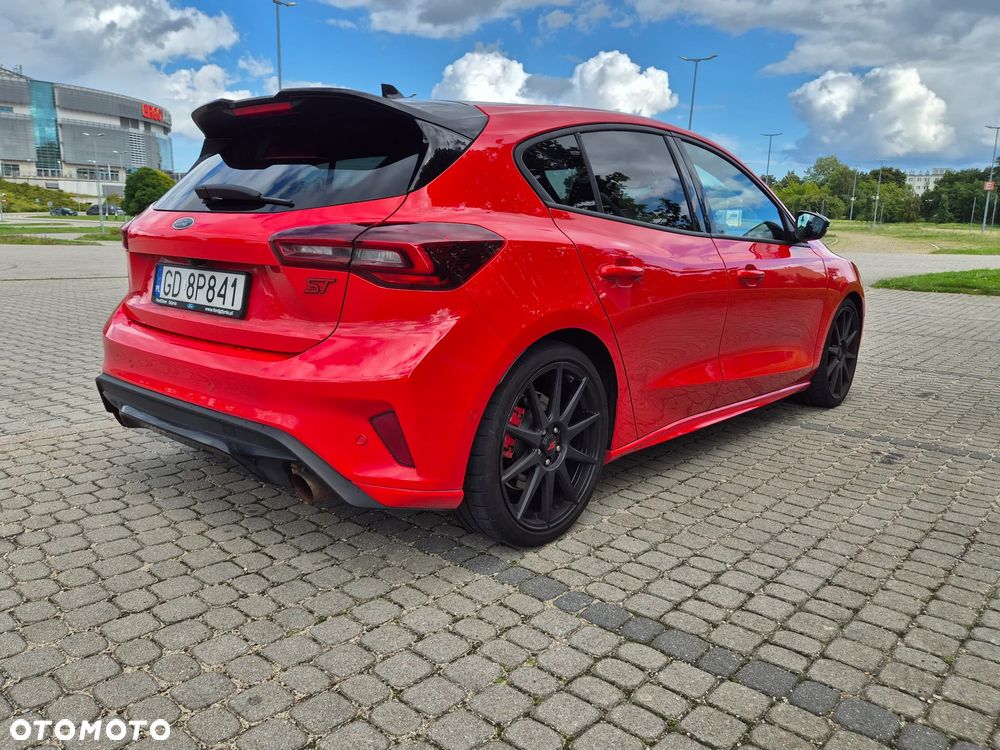Ford Focus 2.3 EcoBoost ST X - 4