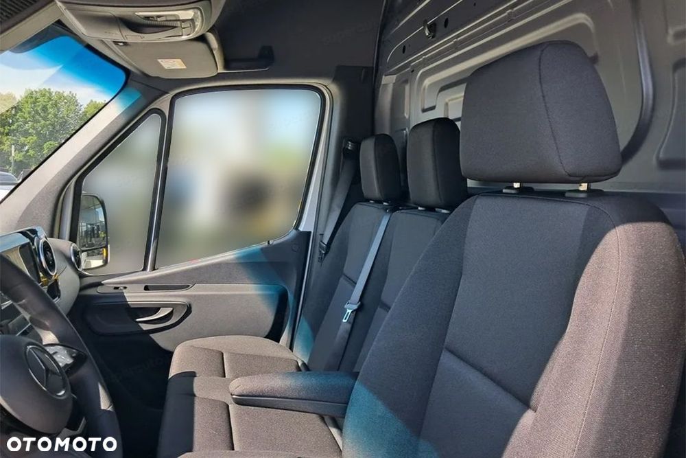 Mercedes-Benz Sprinter 317 CDI Standard PRO AUT 1.9 170KM - 8