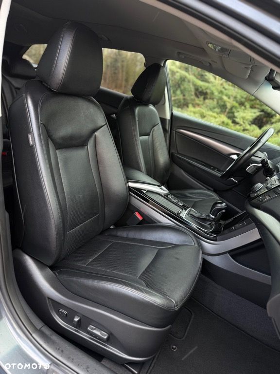 Hyundai i40 Kombi 1.7 CRDi DCT Premium - 34