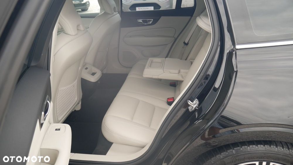 Volvo V60 - 23