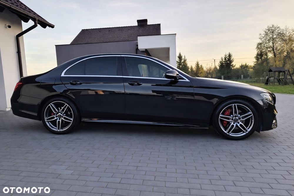 Mercedes-Benz Klasa E 220 d 9G-TRONIC AMG Line - 7