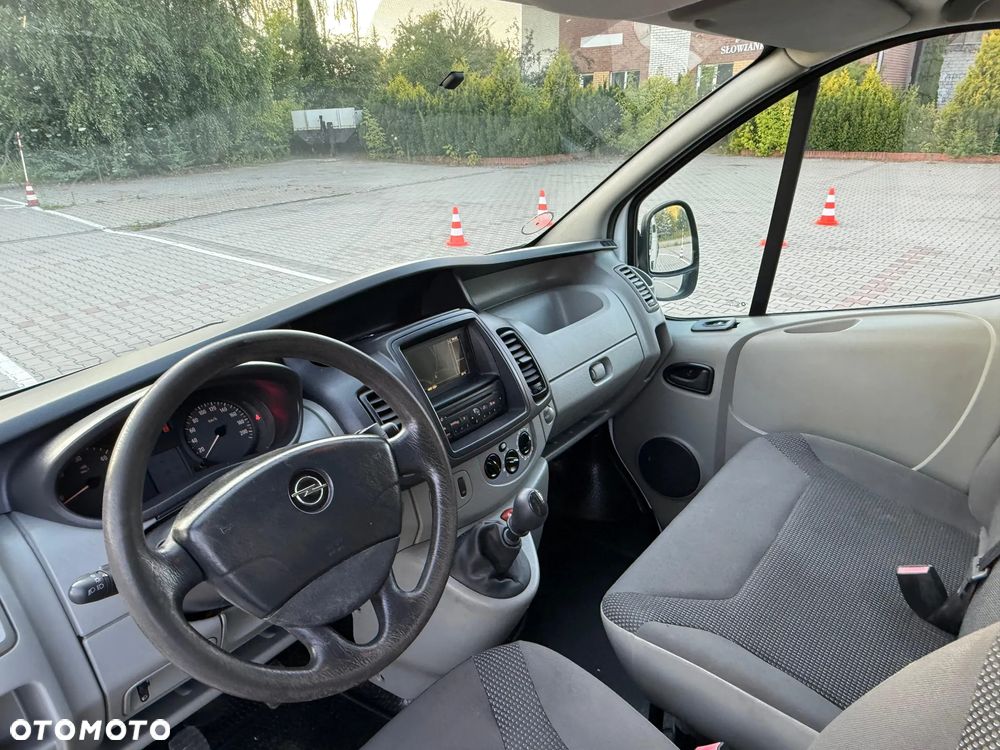 Opel VIVARO - 30