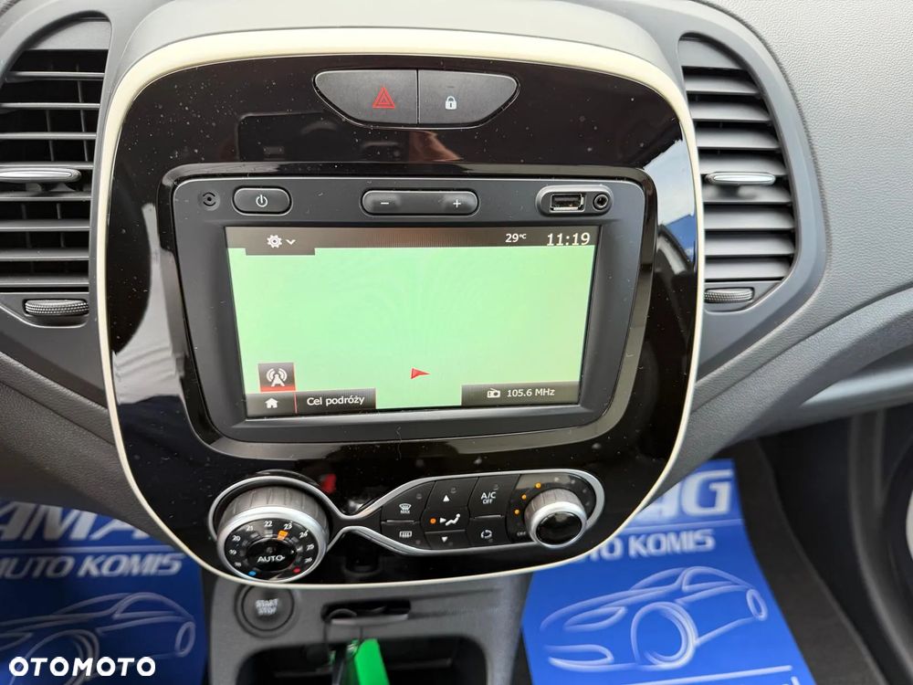Renault Captur - 22