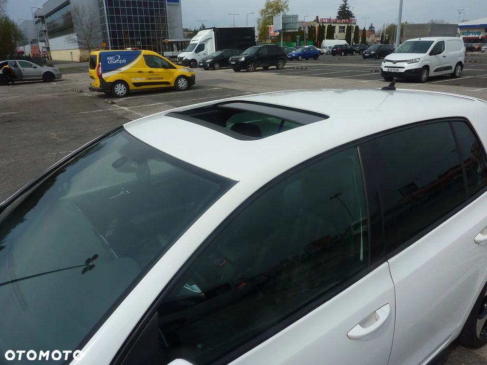 Volkswagen Golf 2.0 GTI DSG - 12