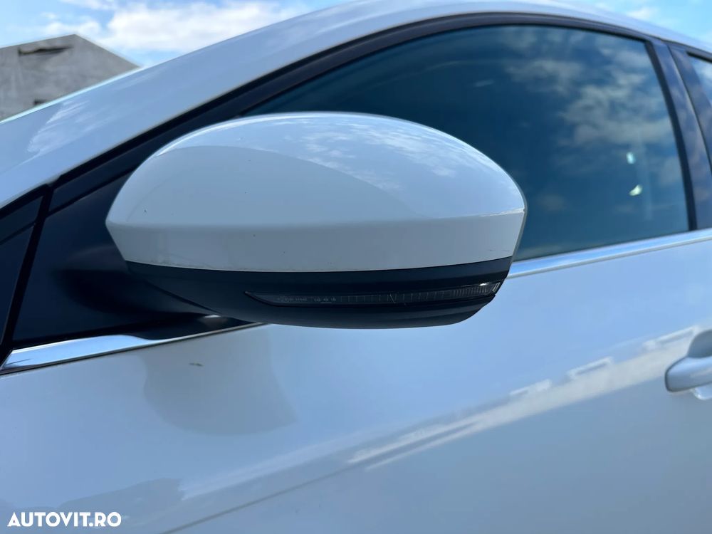 Renault Megane Blue dCi 116 EDC Zen - 33