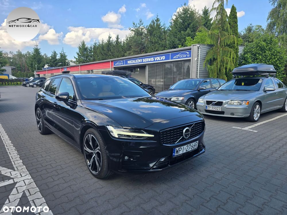 Volvo V60 B4 B DKG Ultra Dark