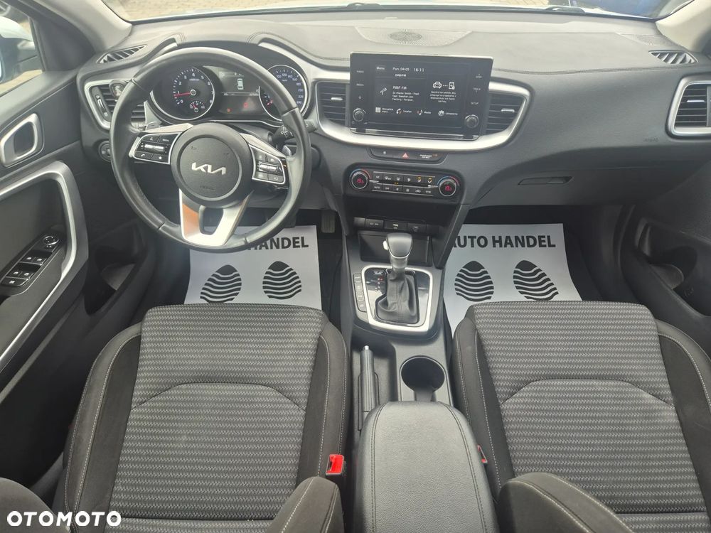 Kia Ceed 1.5 T-GDI MHEV L DCT - 12
