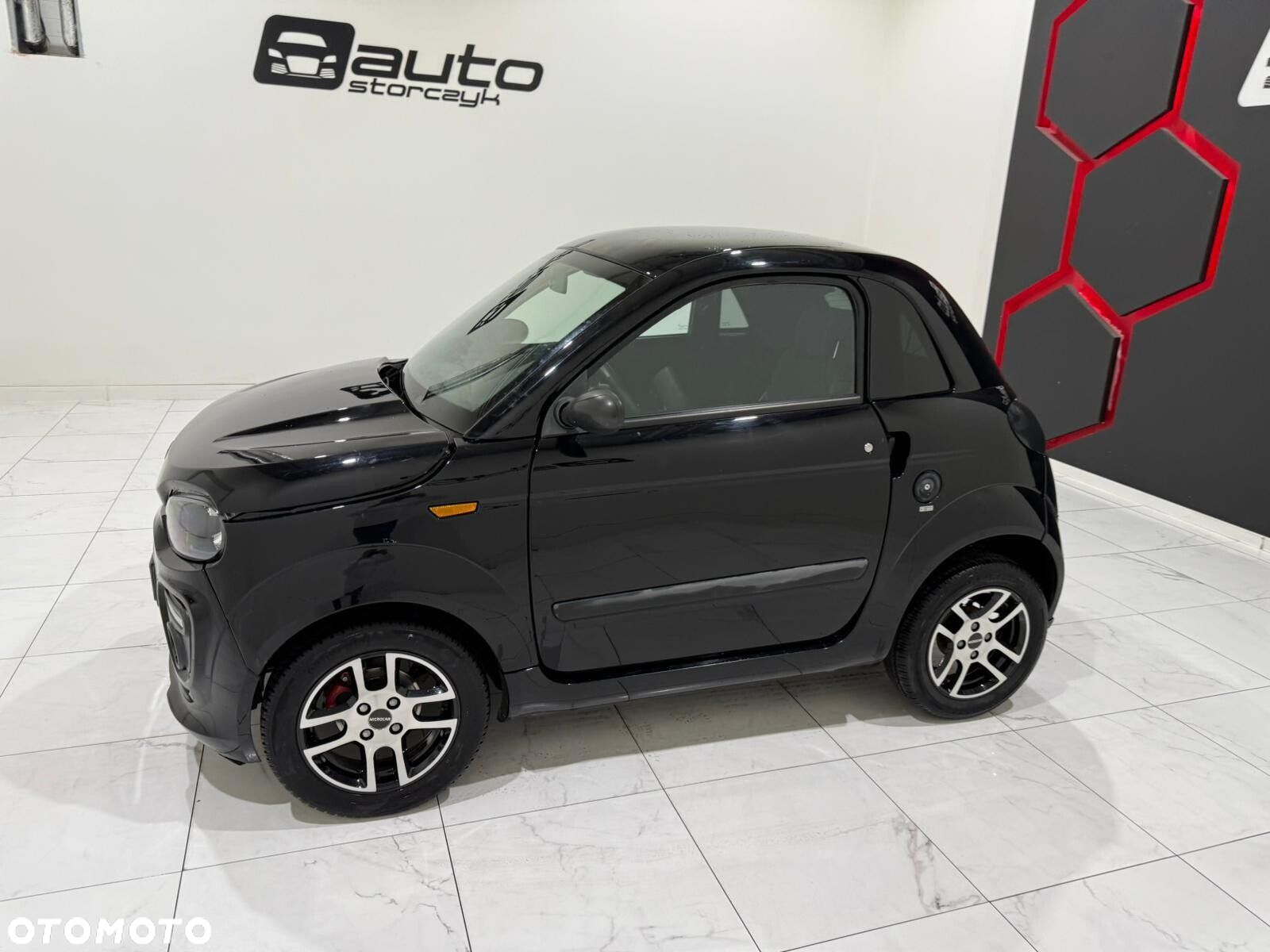 Microcar DUE - 6